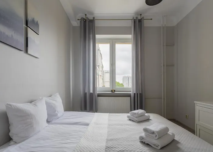 Golden Apartments In Warsaw - Two Bedroom Apartment In The Center - Marszalkowska